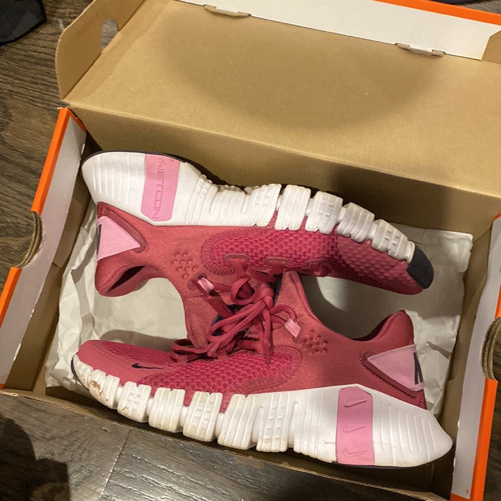 Nike Women's Pink Athletic Sneakers - Picture 7 of 7